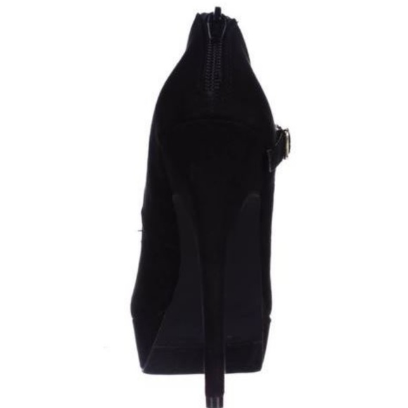 *SALE* Material Girl Koko Mary Jane Platform Pumps - Picture 4 of 4